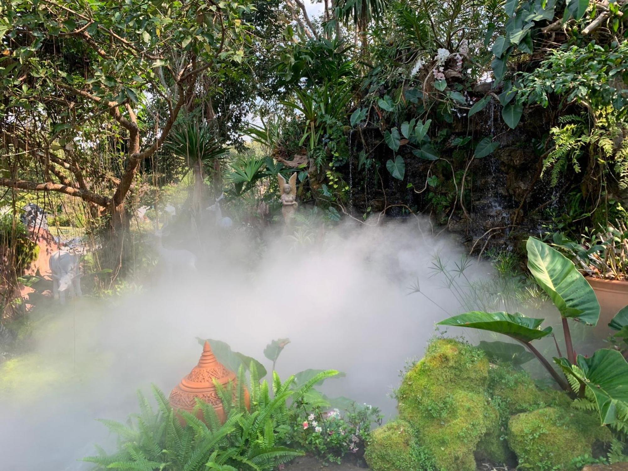 Baan Pingkan Wellness Resort San Kamphaeng 외부 사진