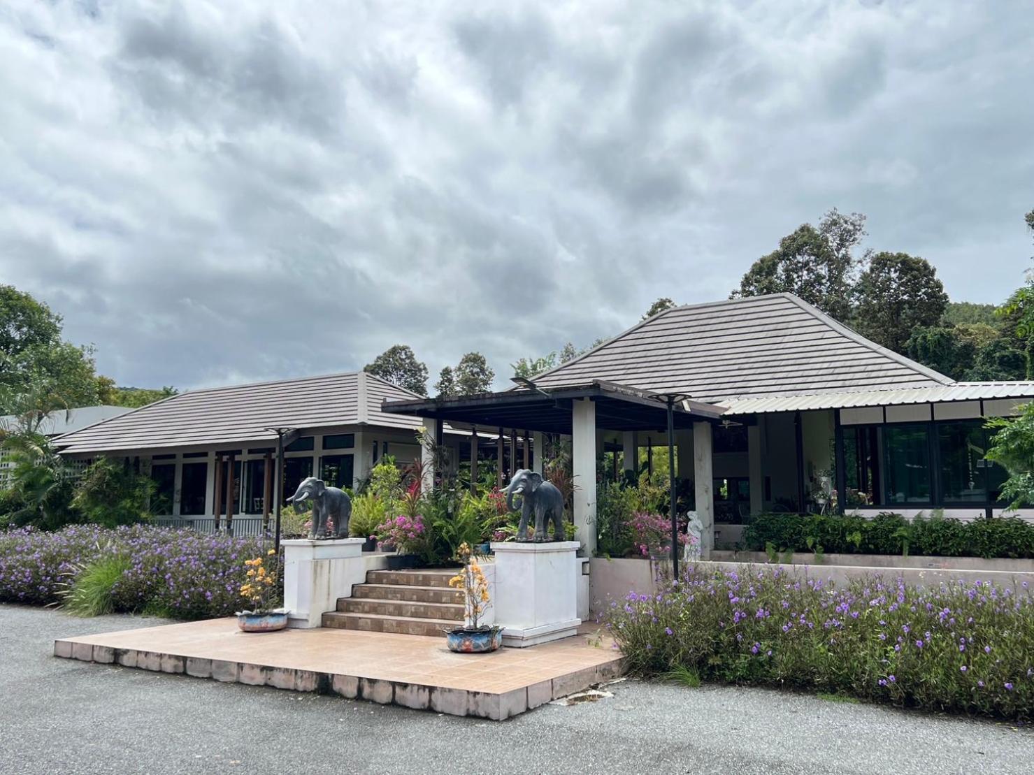 Baan Pingkan Wellness Resort San Kamphaeng 외부 사진