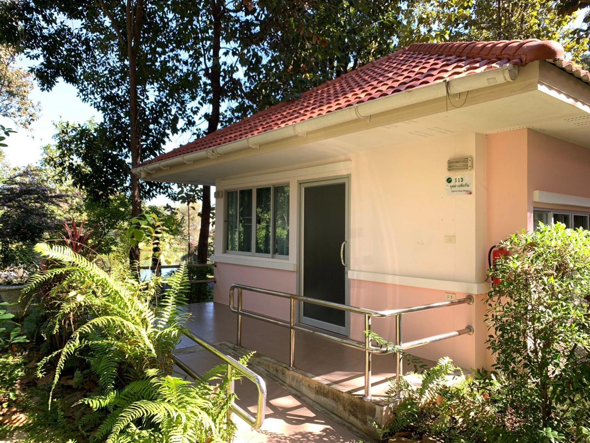 Baan Pingkan Wellness Resort San Kamphaeng 외부 사진